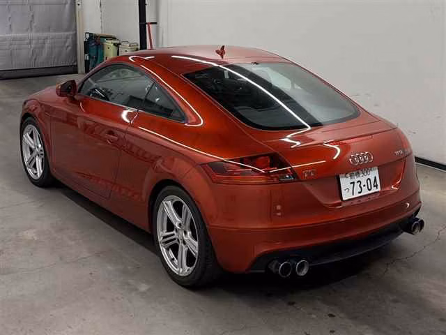 AUDI TT