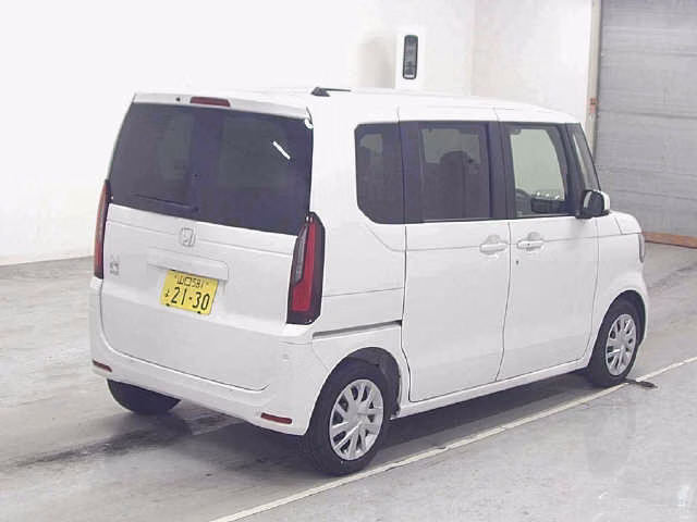 HONDA N-BOX
