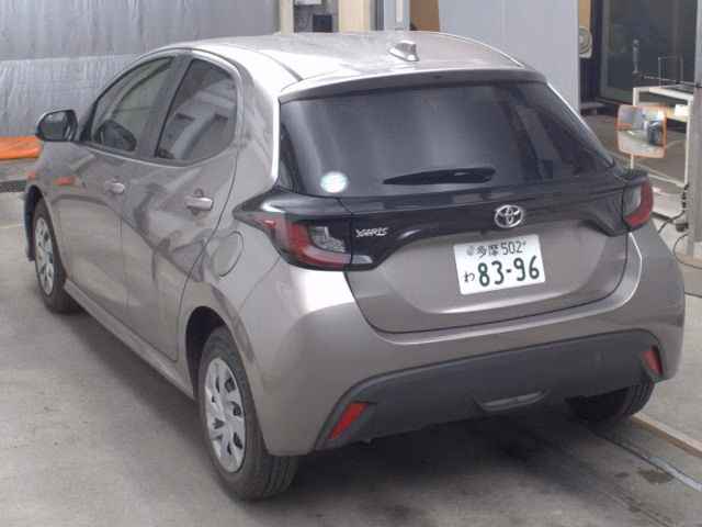 TOYOTA YARIS