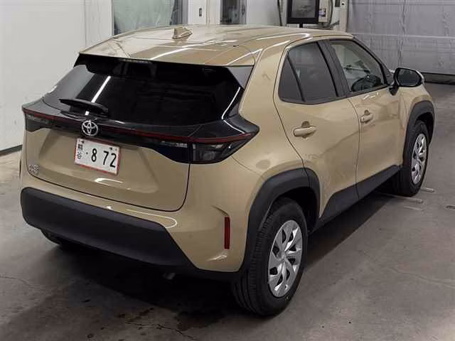 TOYOTA YARIS CROSS