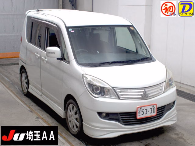 MITSUBISHI DELICA D:2