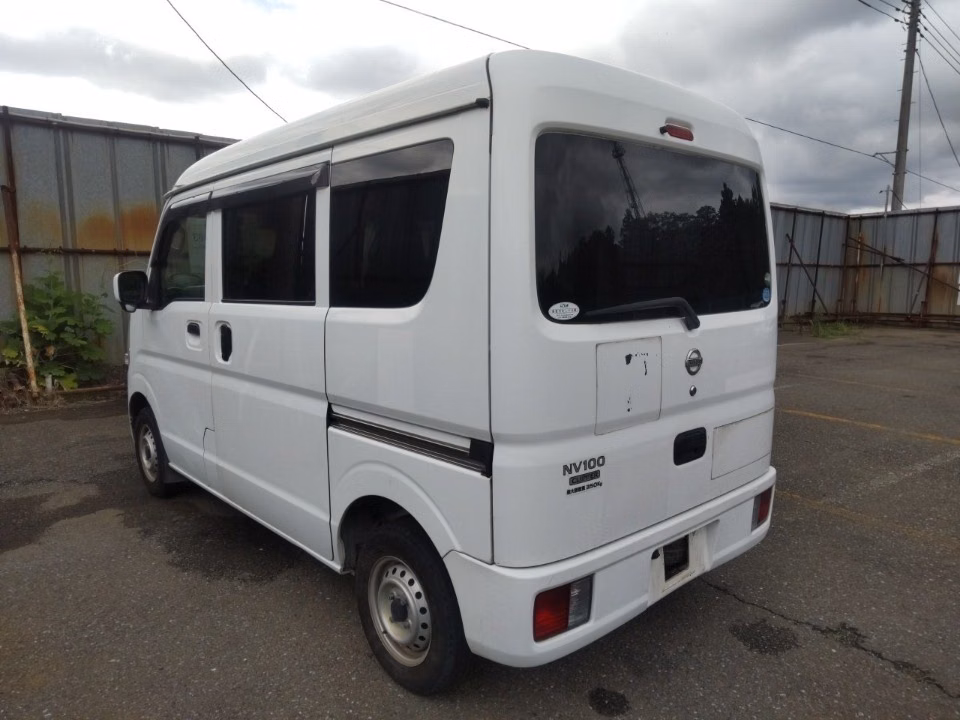NISSAN NV100 CLIPPER