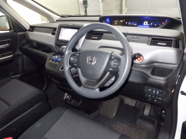 HONDA FREED+