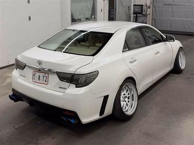 TOYOTA MARK X