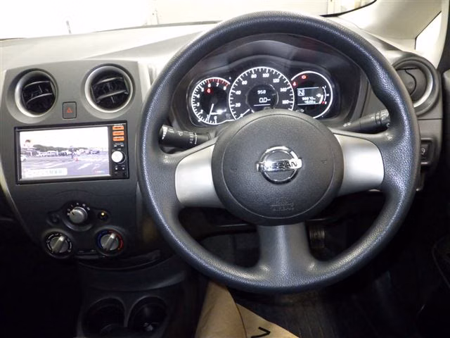 NISSAN NOTE