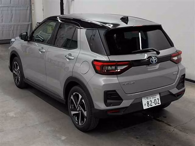 TOYOTA RAIZE