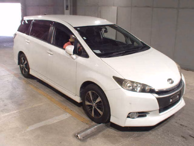 TOYOTA WISH