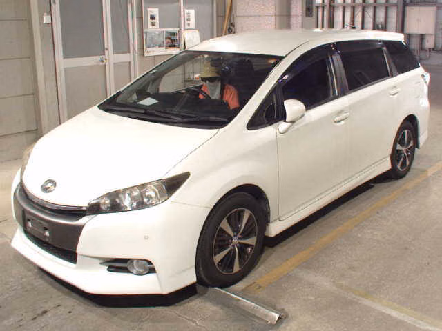 TOYOTA WISH