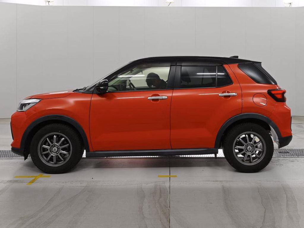 DAIHATSU ROCKY