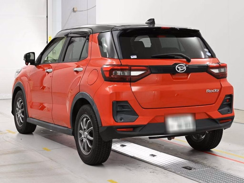 DAIHATSU ROCKY