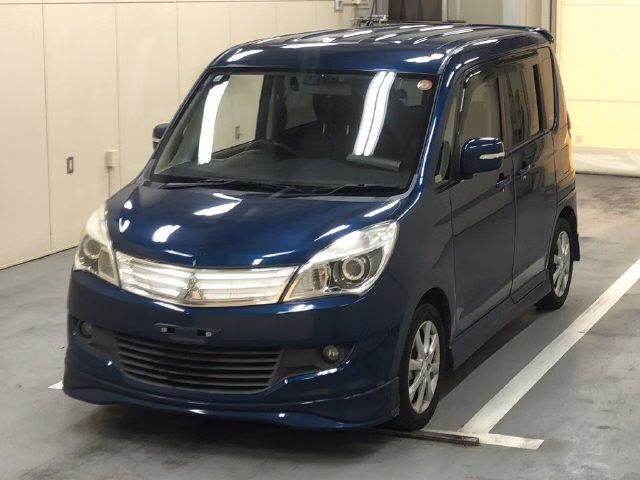 MITSUBISHI DELICA D:2