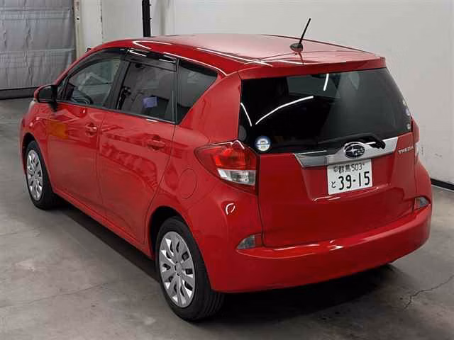 SUBARU TREZIA