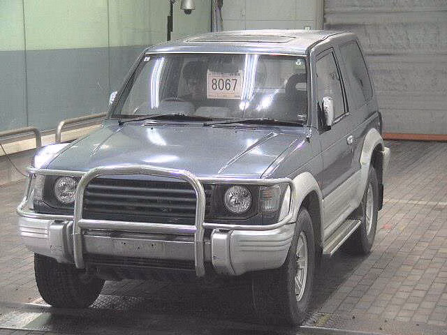 MITSUBISHI PAJERO