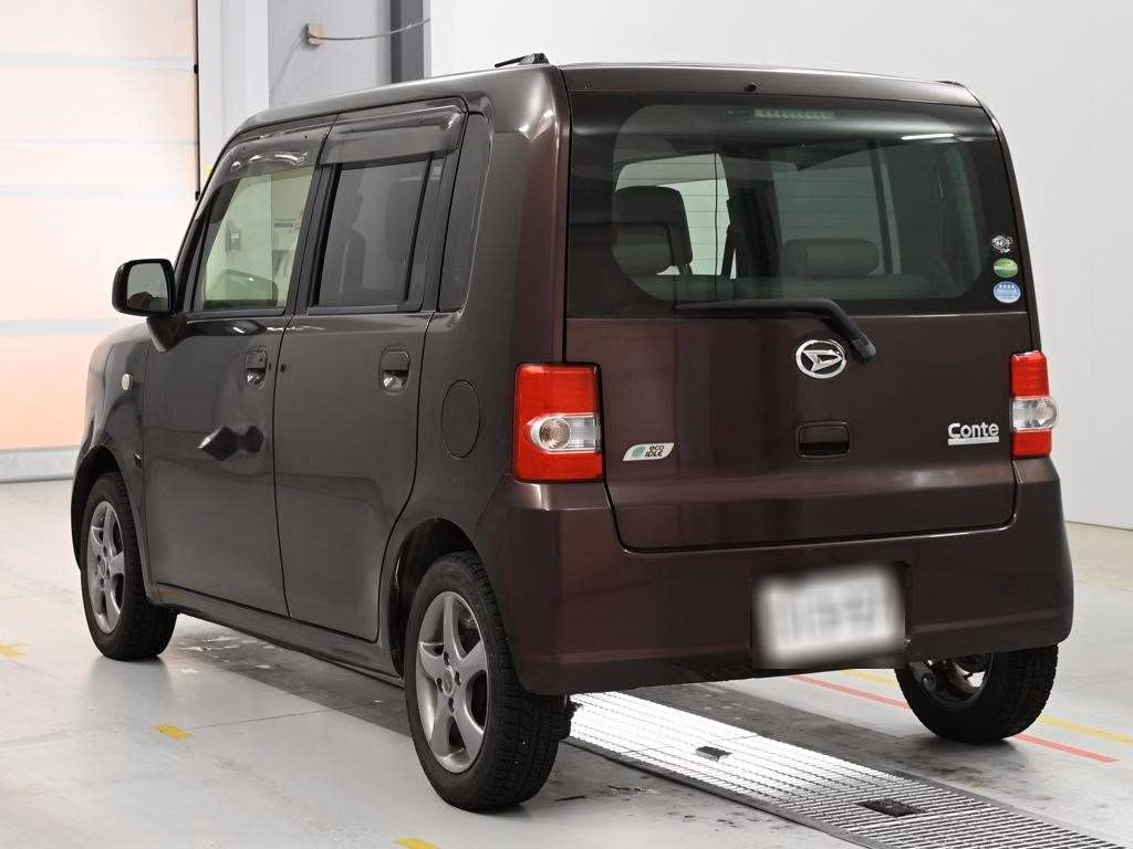 DAIHATSU MOVE CONTE