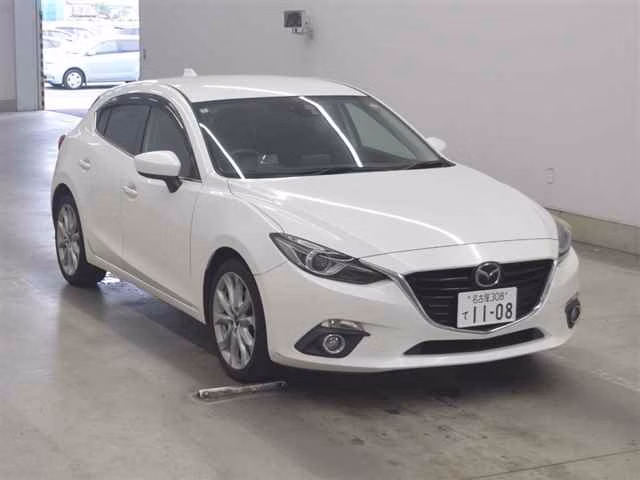 MAZDA AXELA
