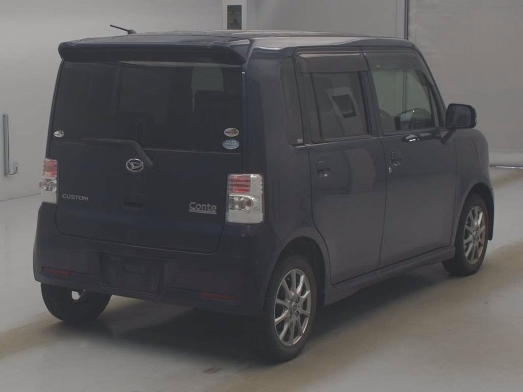 DAIHATSU MOVE CONTE