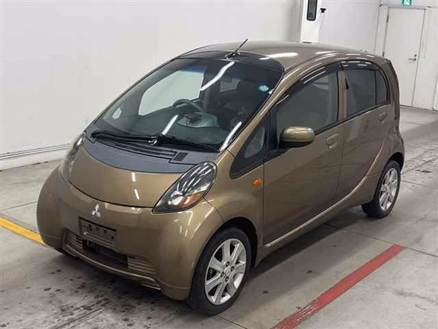 MITSUBISHI I
