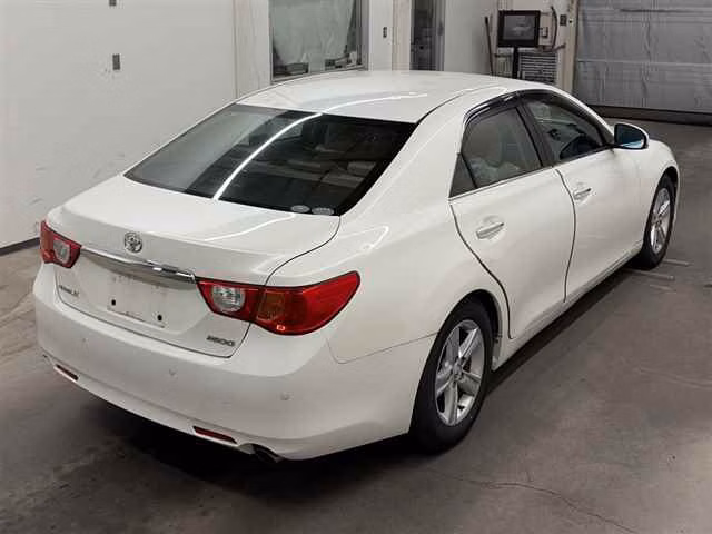 TOYOTA MARK X