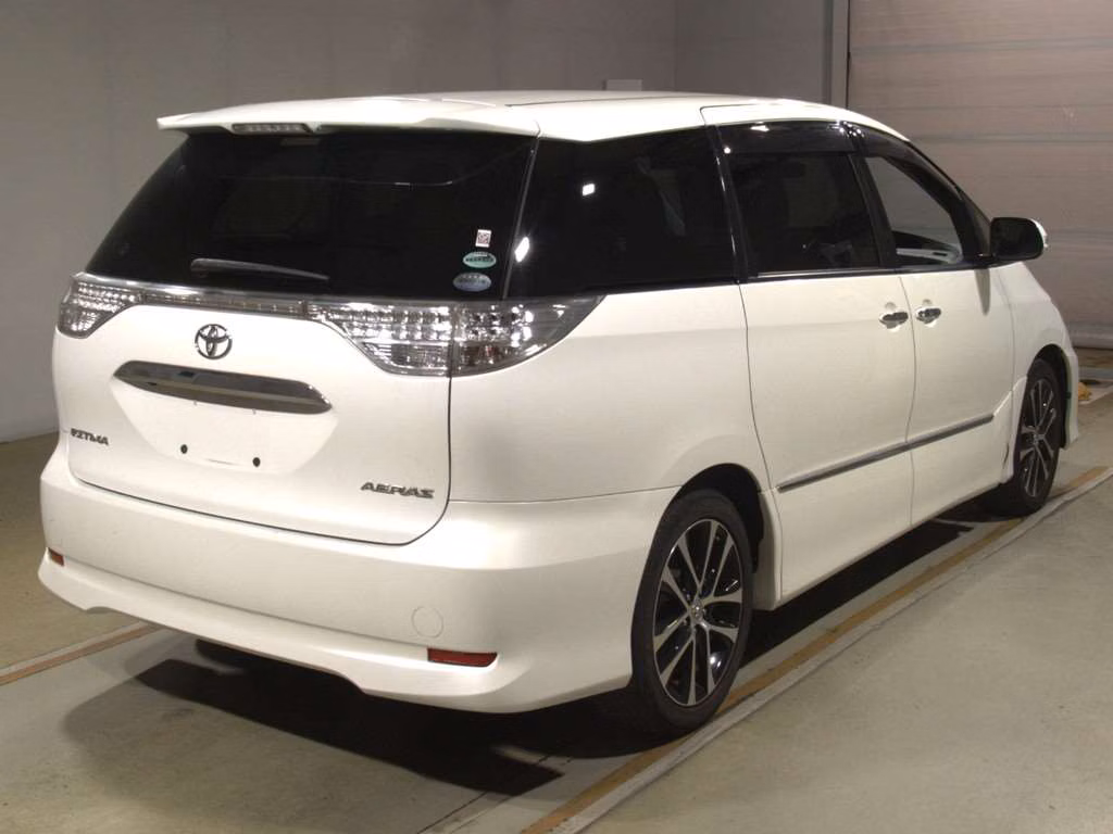 TOYOTA ESTIMA