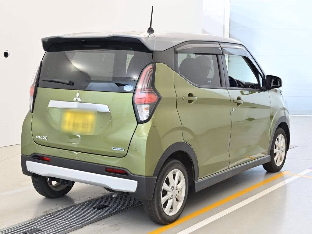 MITSUBISHI EK X
