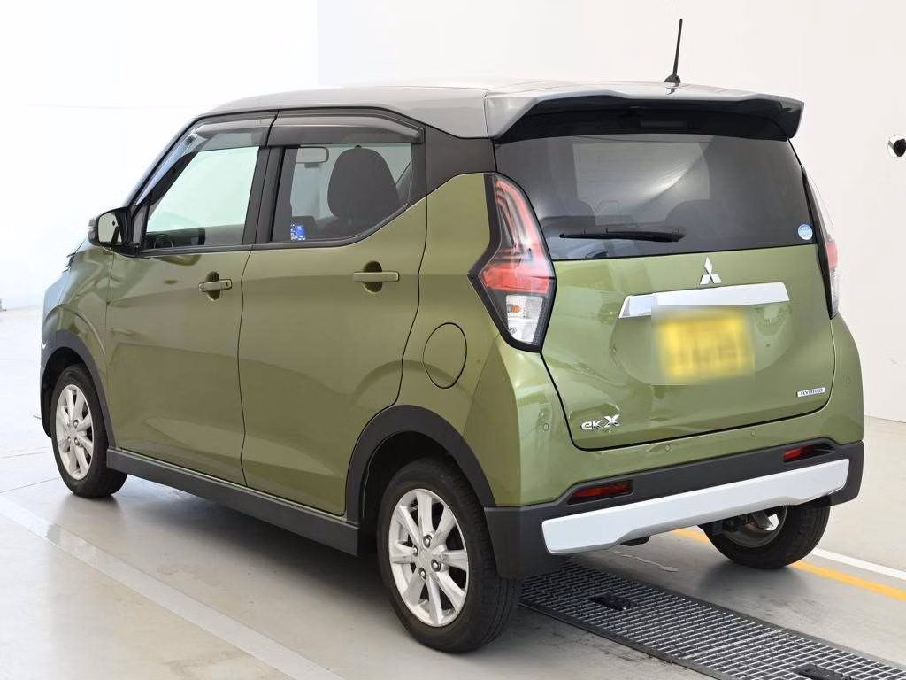 MITSUBISHI EK X