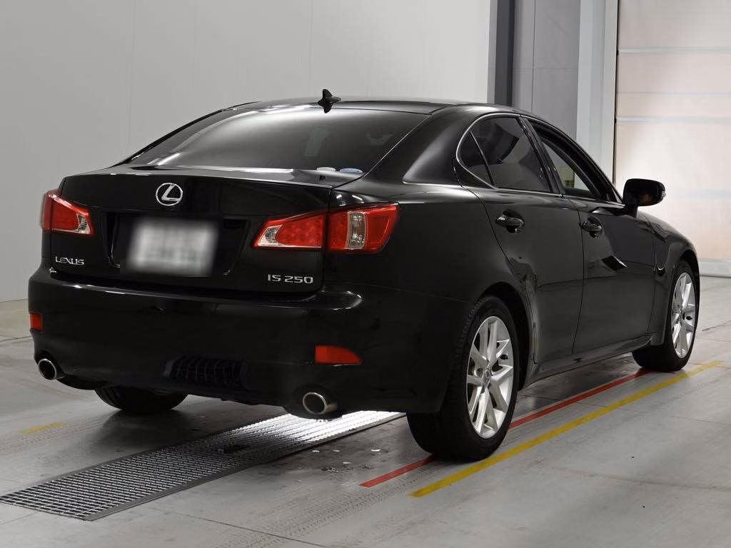 LEXUS IS250
