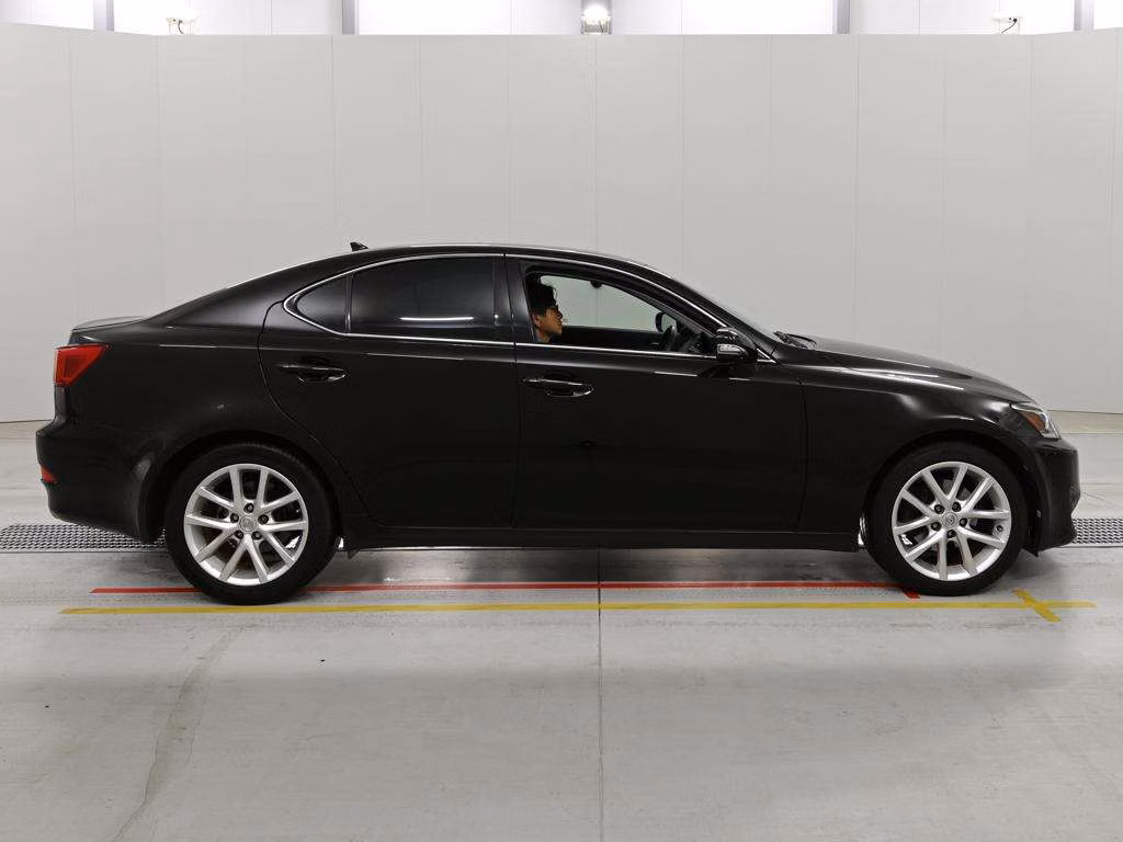 LEXUS IS250