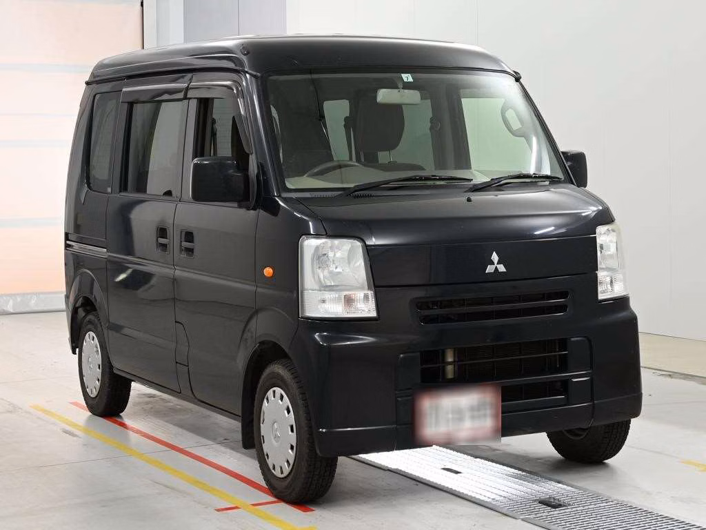 MITSUBISHI MINICAB