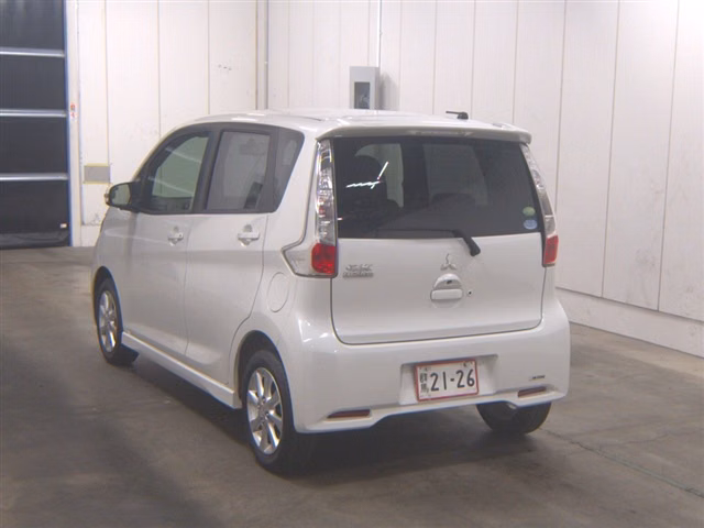 MITSUBISHI EK CUSTOM