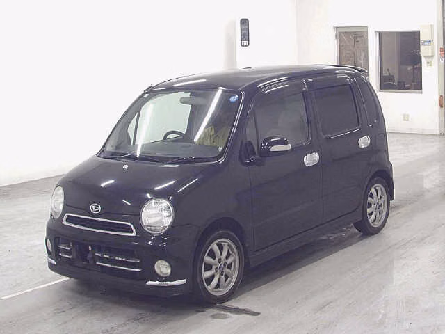 DAIHATSU MOVE LATTE