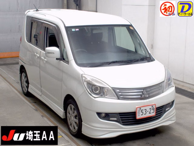 MITSUBISHI DELICA D:2