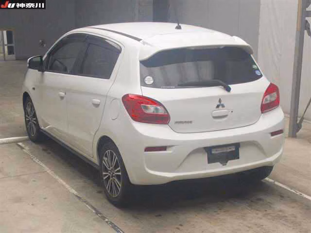 MITSUBISHI MIRAGE