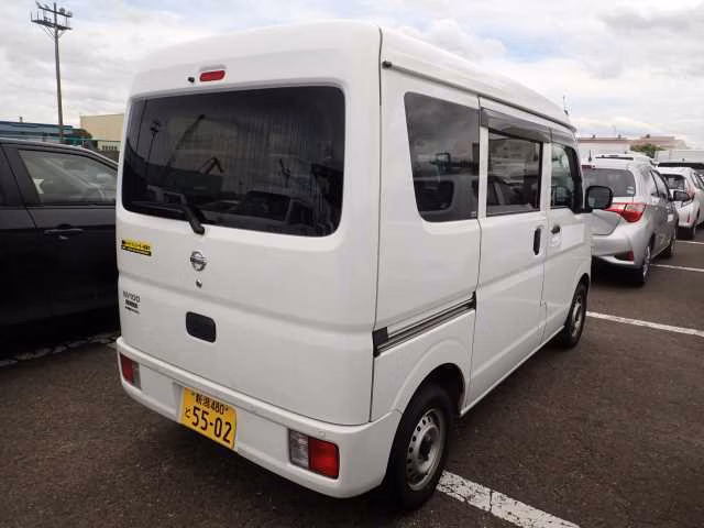 NISSAN NV100 CLIPPER