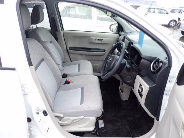 DAIHATSU BOON