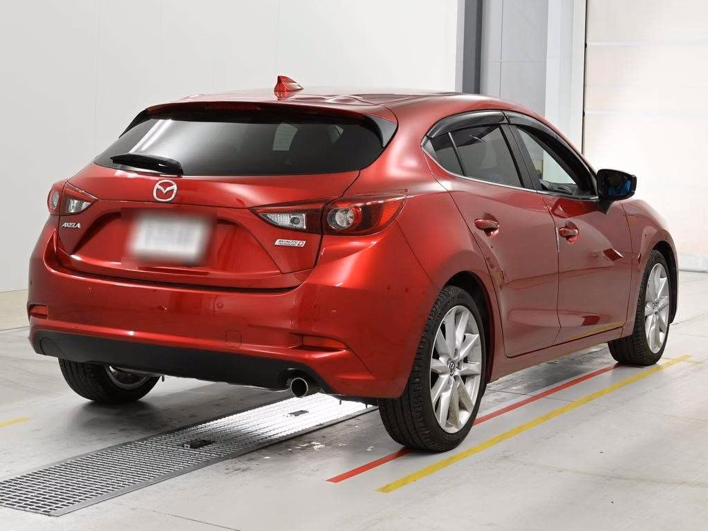 MAZDA AXELA