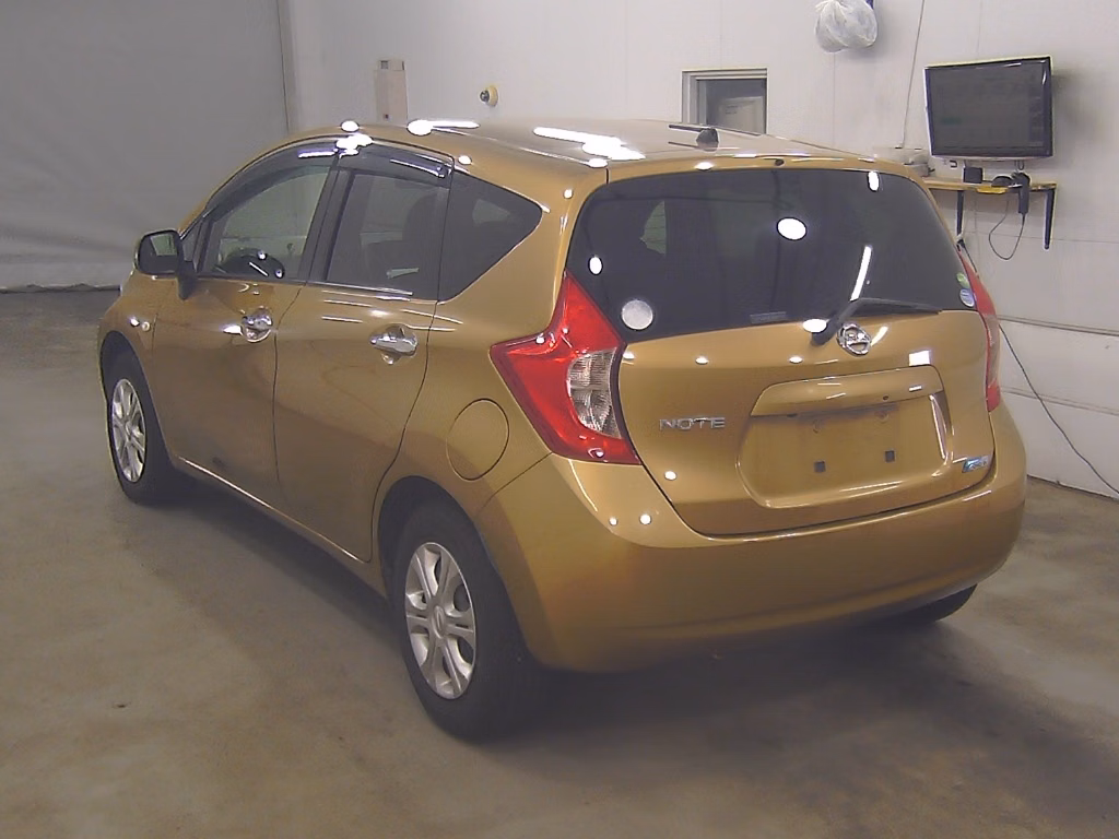 NISSAN NOTE