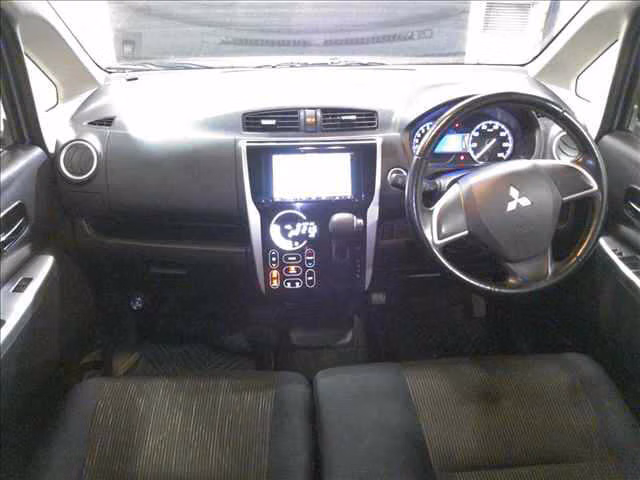 MITSUBISHI EK CUSTOM