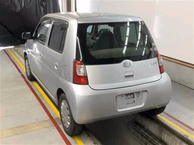 DAIHATSU ESSE