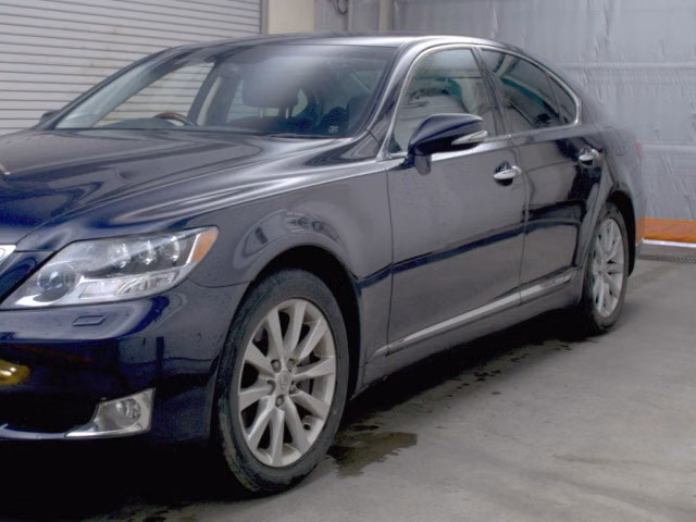 LEXUS LS600H