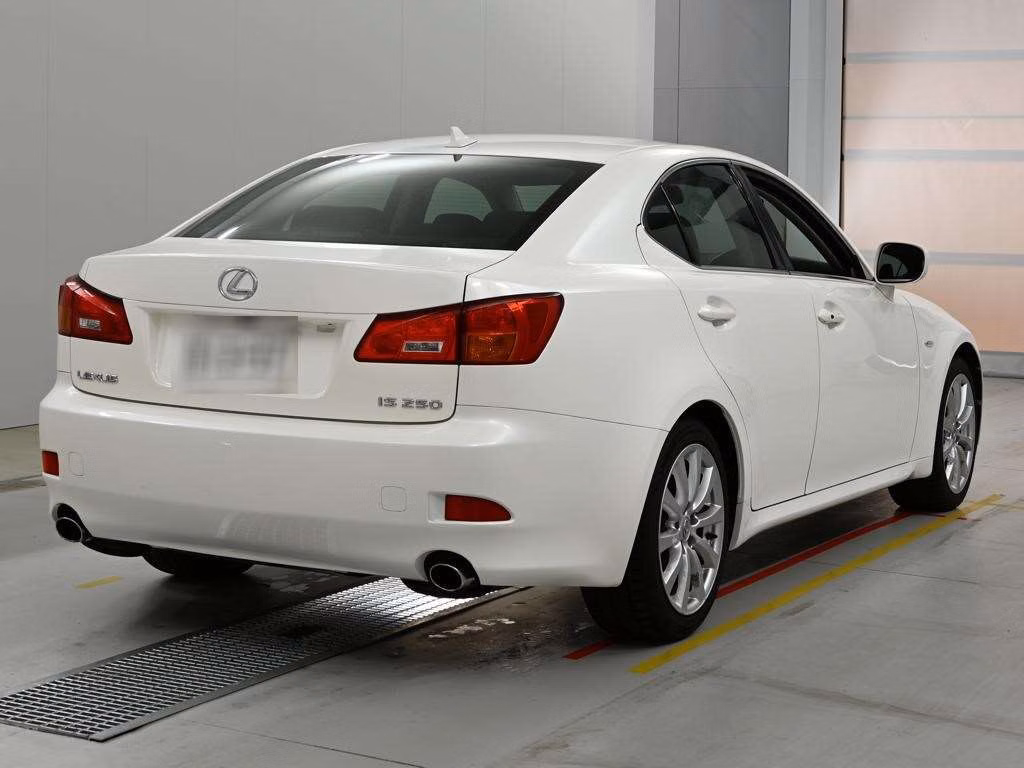 LEXUS IS250