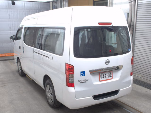 NISSAN NV350 CARAVAN