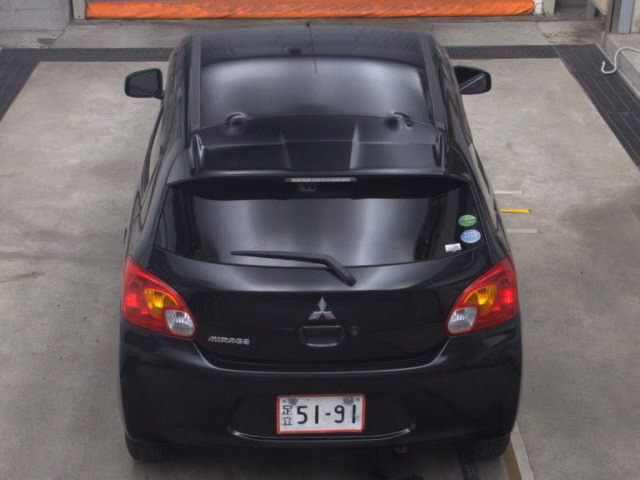 MITSUBISHI MIRAGE