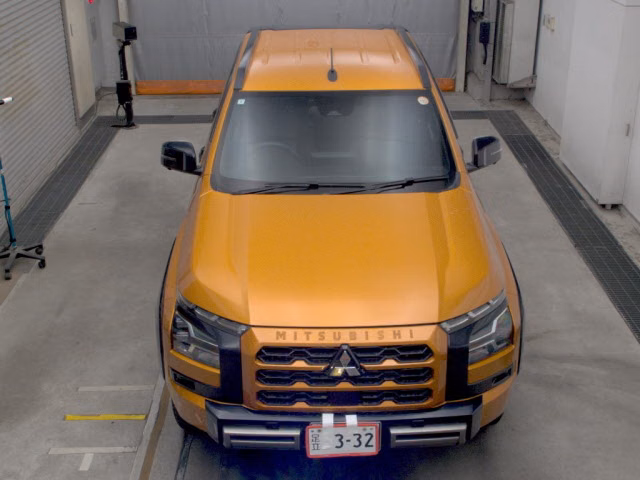 MITSUBISHI TRITON