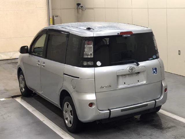 TOYOTA SIENTA