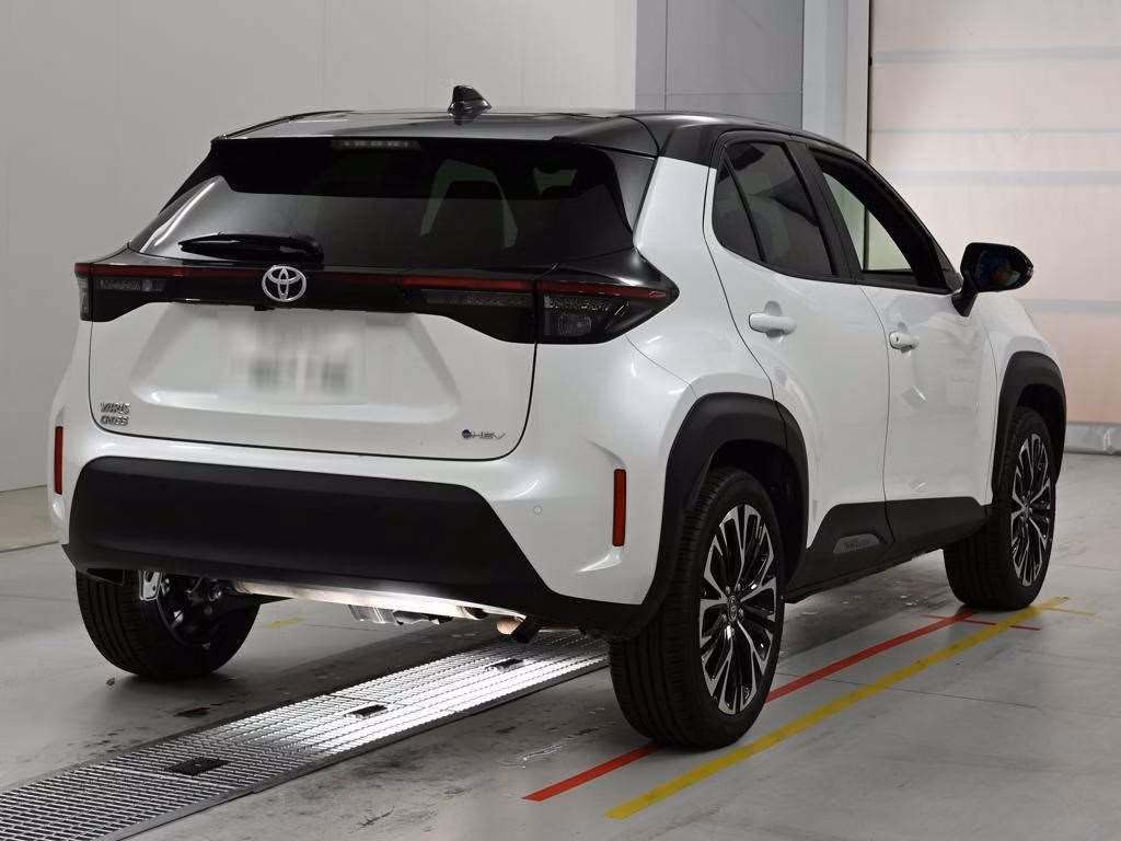 TOYOTA YARIS CROSS