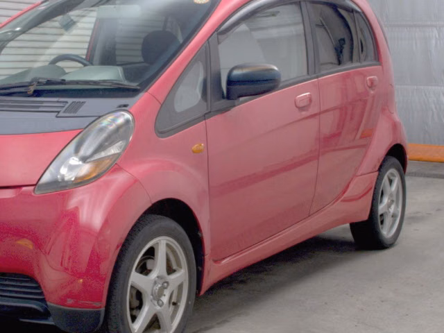MITSUBISHI I