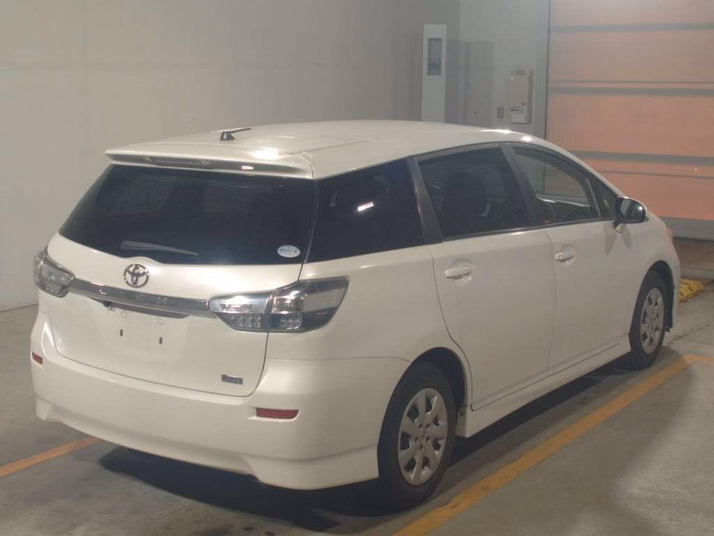 TOYOTA WISH