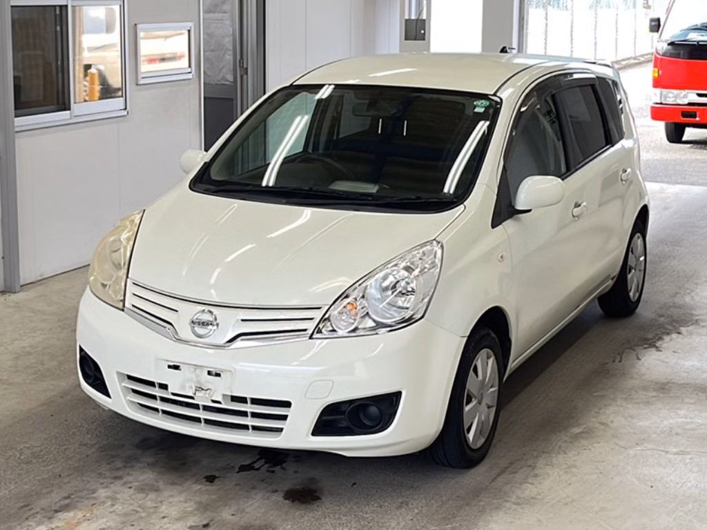 NISSAN NV100 CLIPPER