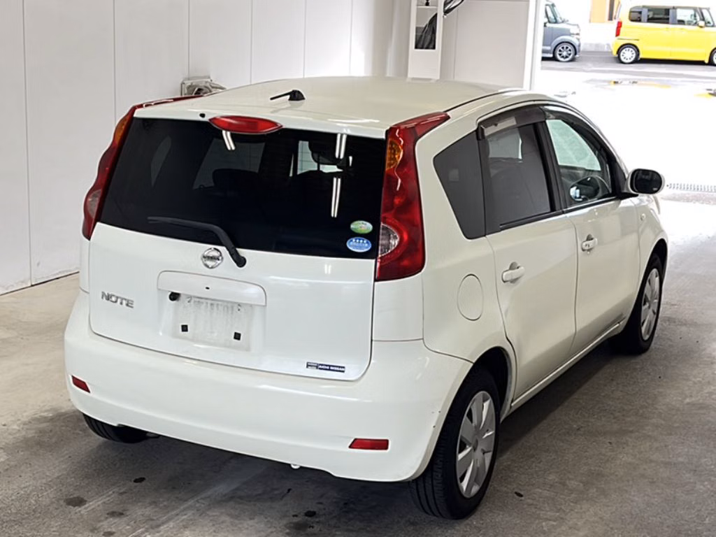 NISSAN NV100 CLIPPER