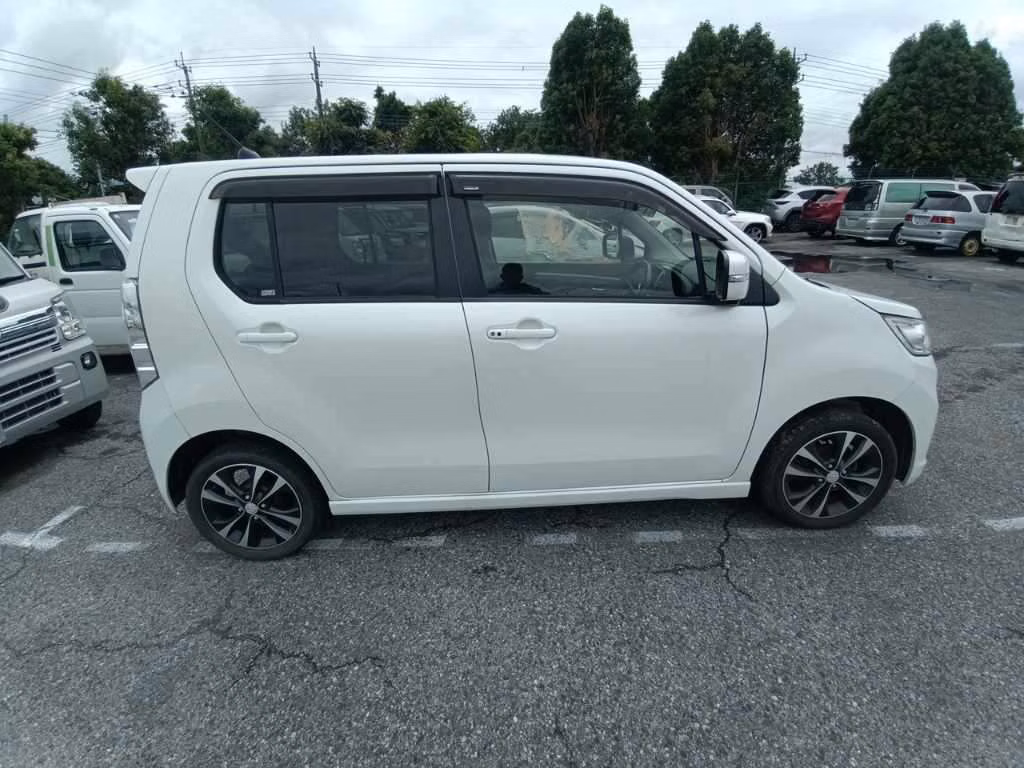 SUZUKI WAGON R